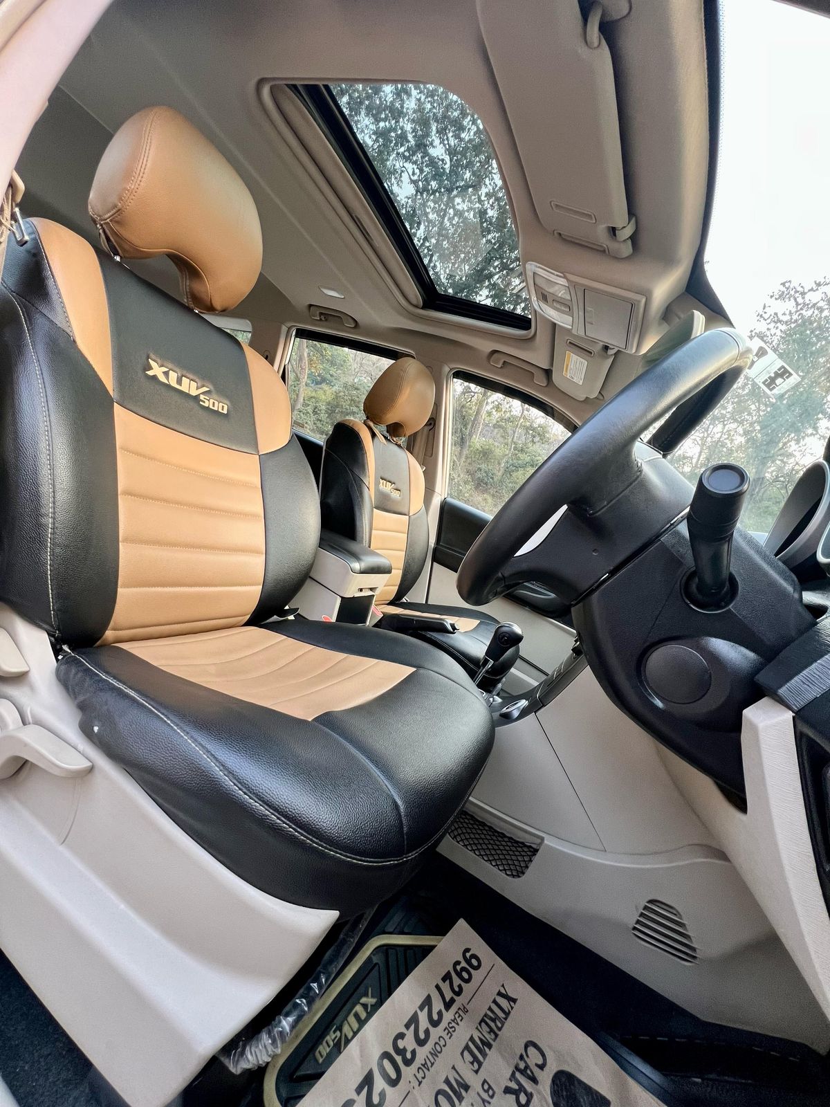 For Sale Mahindra XUV500 W9